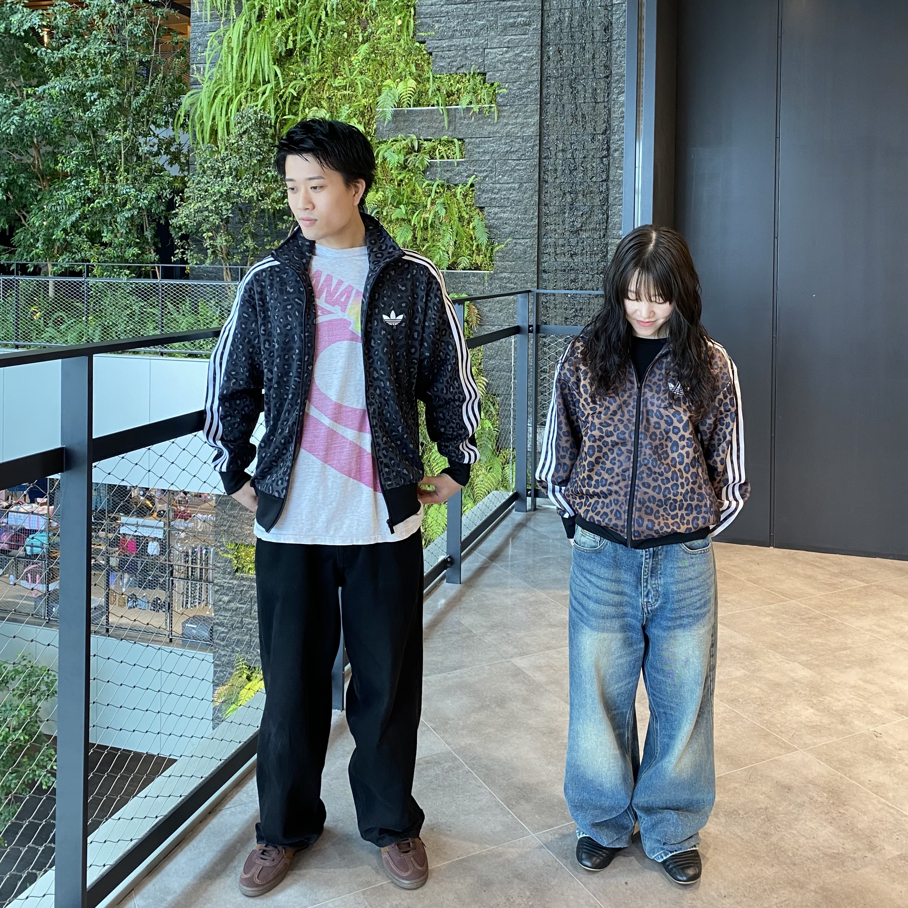 関税込 モダン エトロ ジップ フーディ 幾何学模様 コットン 青 ADIDAS 新作🐆 │ABCマートグランドステージ/シャルロット