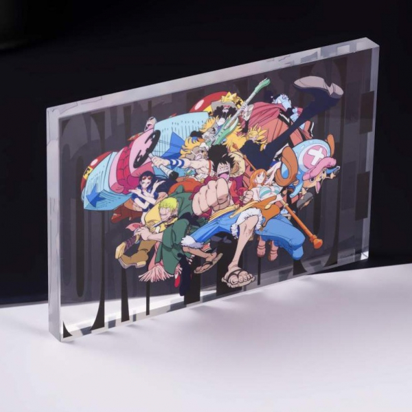 新商品】「ONE PIECEの日」を記念して「STRAW HAT CREW」グッズが新