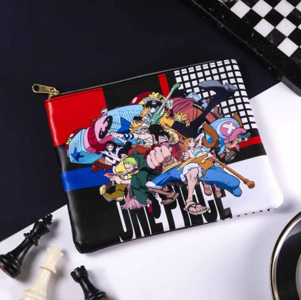 新商品】「ONE PIECEの日」を記念して「STRAW HAT CREW」グッズが新